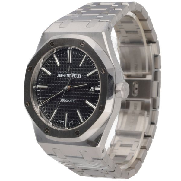 Audemars Piguet Royal Oak 15400ST.OO.1220ST.01